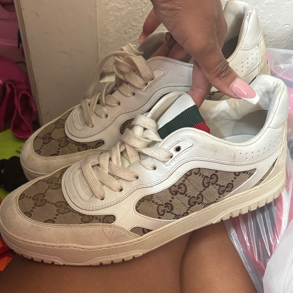 Gucci Beige and Cream Logo Sneakers